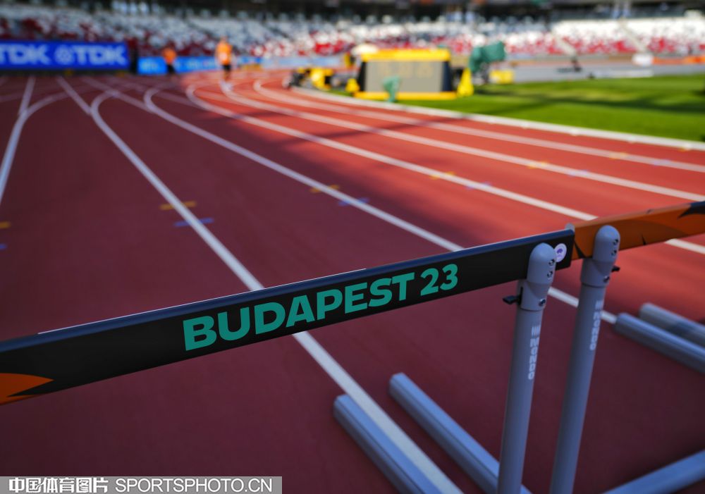 曾在医学研 曾在医学研